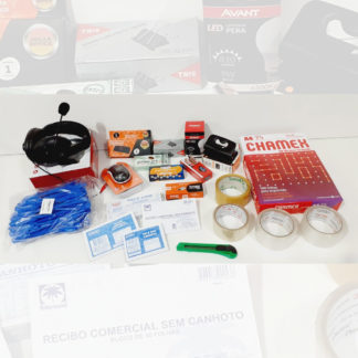 Folha de sulfite, Durex, Furador de papel, Estilete